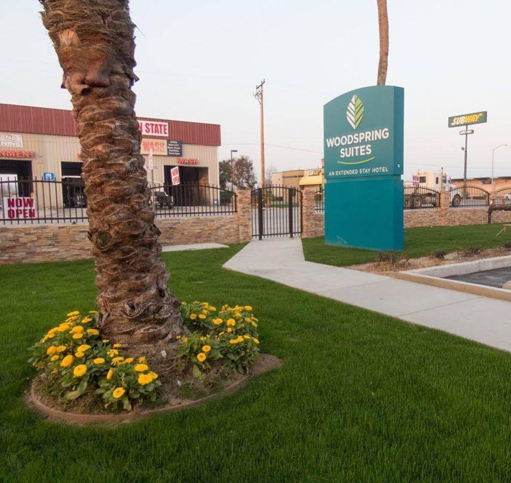Woodspring Suites Bakersfield East Экстерьер фото